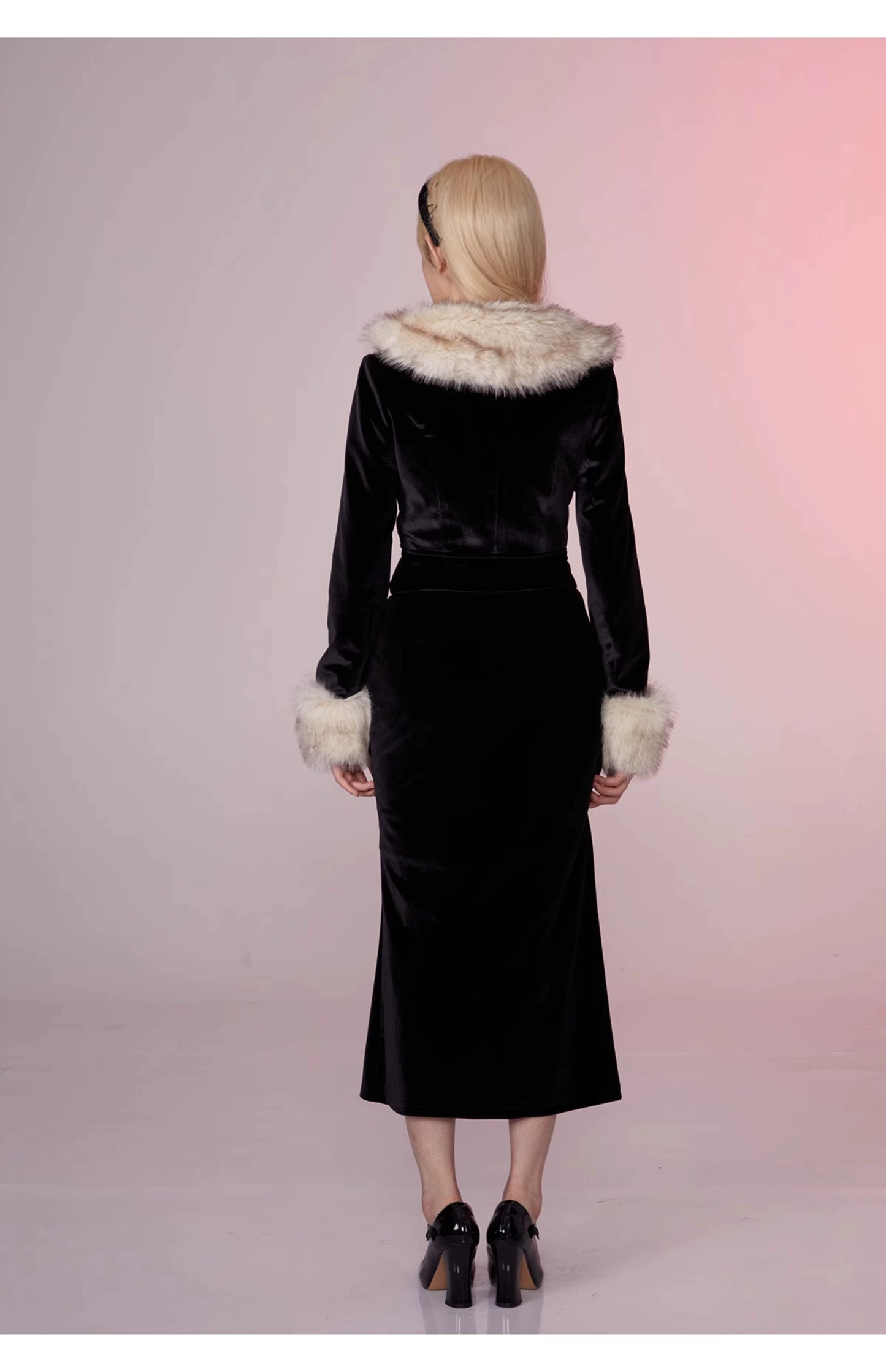 GirlyFancyClubアンティークドールの冬のスカートセット2つのベルベットレースアップファーカラートップスカートのセット