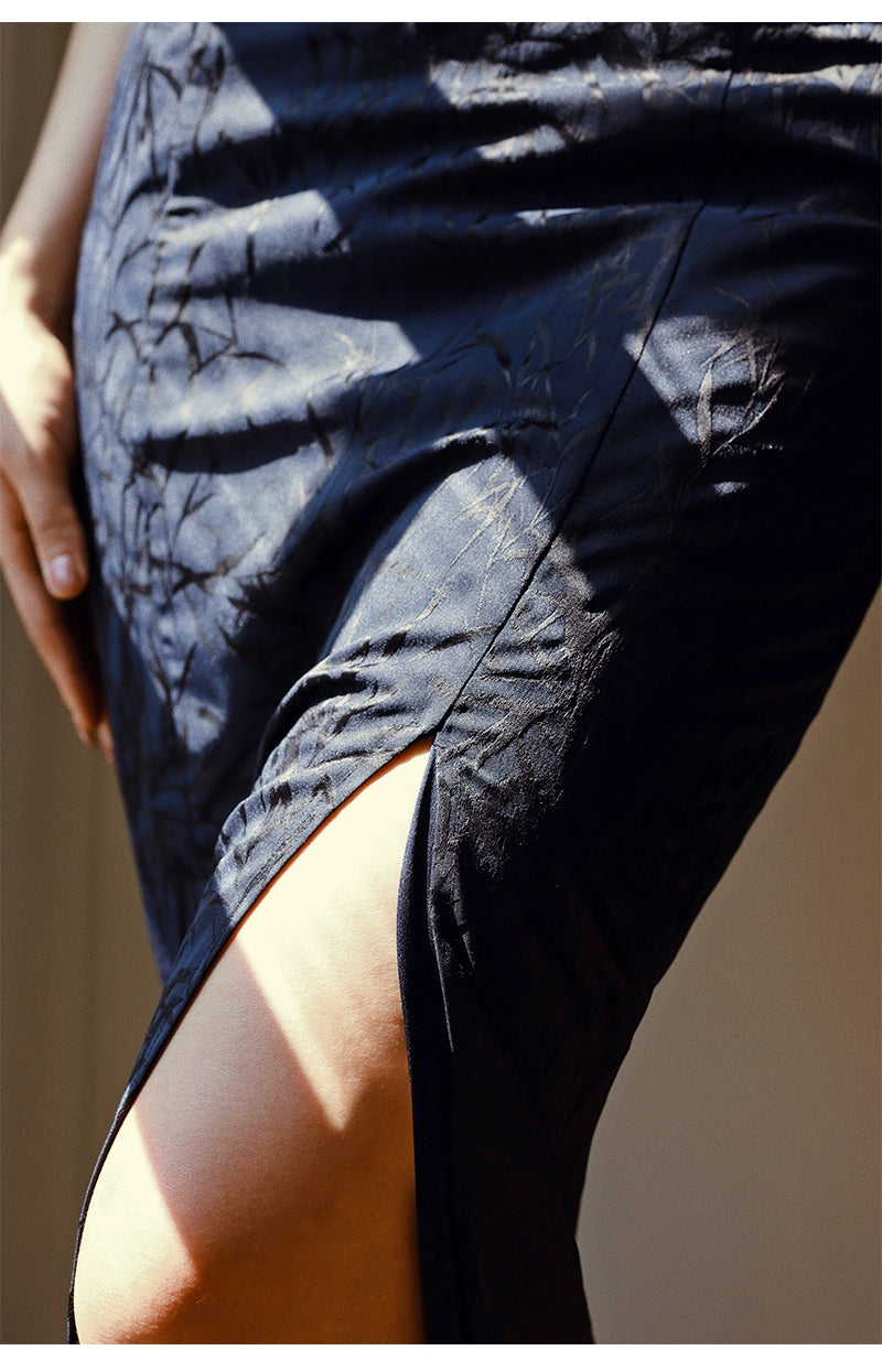 シャオリは雪を踏んでプラム、新しい中国のチャイナドレスホルターネックドレス、夏の花柄のシフォンヒップスカートを見つけました