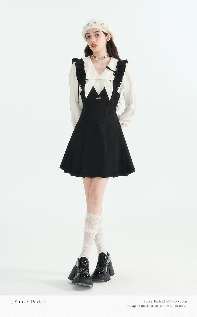 SunsetPark "Night Moon Iris" ブラック スリムウエストストラップ プリーツスカート