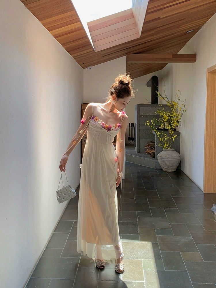 シャオリは霧の中の花、アセテートのスリップドレス、春と夏、ハイエンドの絶妙なリゾートの妖精の糸のスカートを見ました