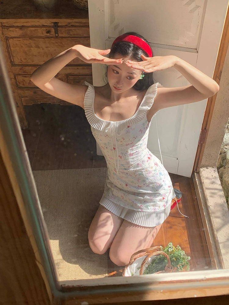 Xiaoliカップケーキ、白い花柄のノースリーブドレス、小さな男、甘い気質、スタイルの人形ドレス