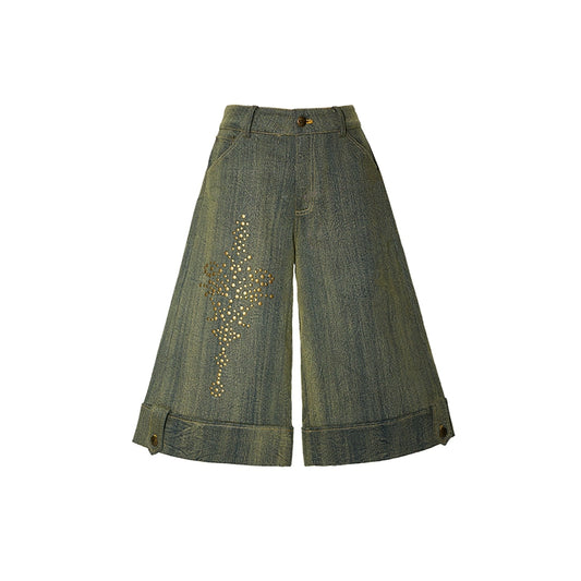 YOSHUYUKIオリジナルの秋冬スタッズ柄デザインに、ウォッシュ加工のデニムミッドパンツをあしらいました