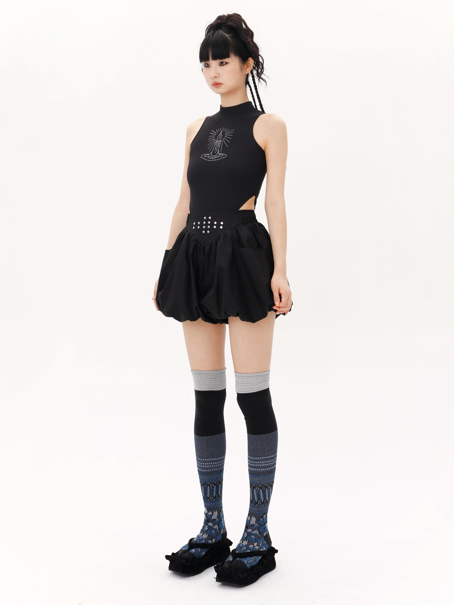 YOSHUYUKIオリジナルデザインサマーレトロハイウエストスタッドウエストバンドデザインブラックスリミングバドショーツ