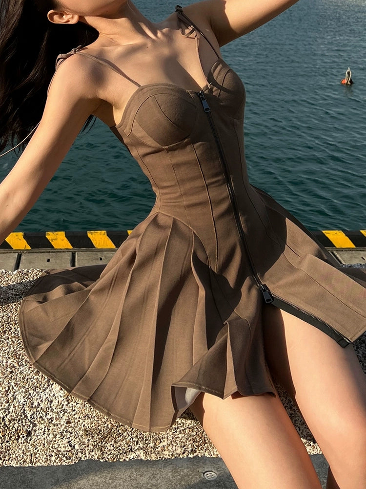 XiaoliチョコレートブラウニーAラインスリップドレス夏小さなホットガールセクシーな薄いショートスカート