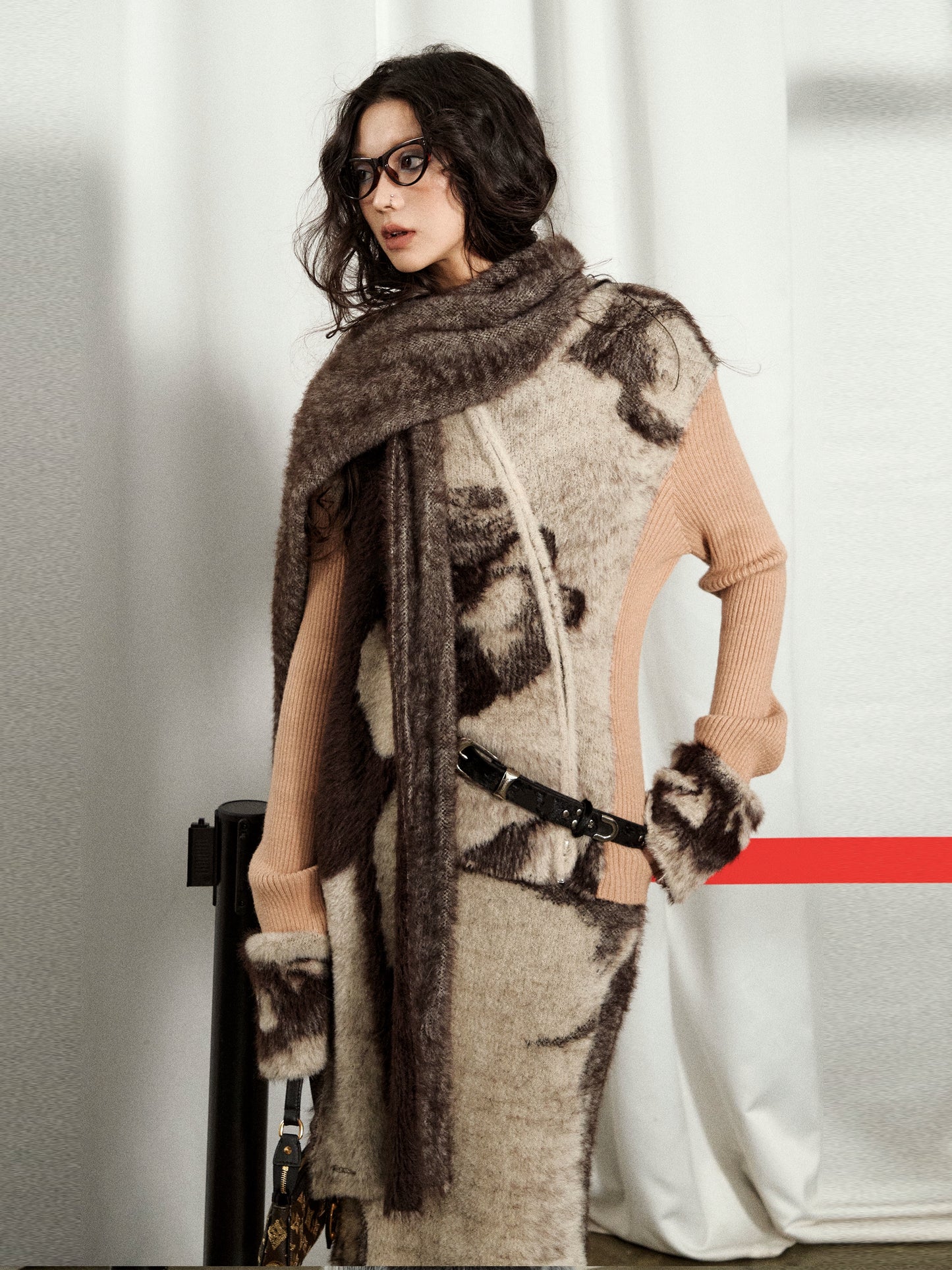 [スポット] OfAkiva「織りジャンル」フェイクミンクジャカードニットスーツレディースカーディガンスカート