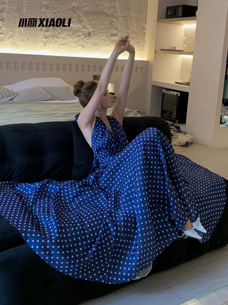 XiaoliコートダジュールサスペンダーVネックホルターネックドレス春夏新しいフランスのレトロリゾートドレス