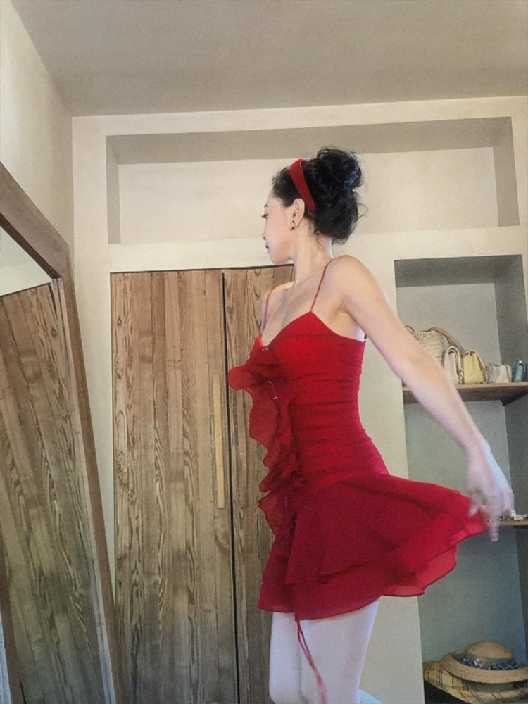 シャオリ赤と白のバラVネックスリップドレス夏のドーパミン小さな湯たんぱいウエスト締めAラインスカート