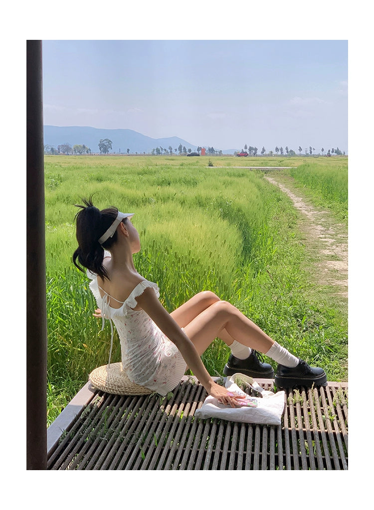 Xiaoliカップケーキ、白い花柄のノースリーブドレス、小さな男、甘い気質、スタイルの人形ドレス