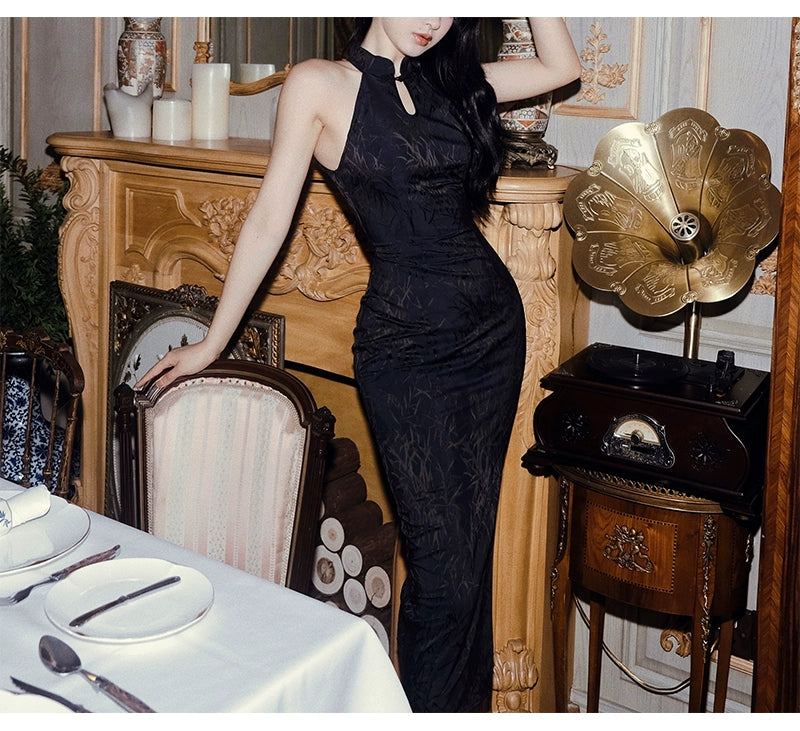 シャオリは雪を踏んでプラム、新しい中国のチャイナドレスホルターネックドレス、夏の花柄のシフォンヒップスカートを見つけました