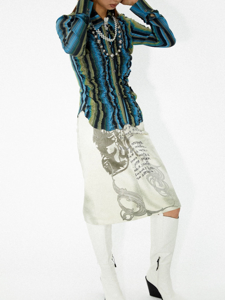 YOSHUYUKIオリジナルデザイン伸縮性ボトムライン不規則な折り目デザインブルーとグリーンのコントラストストライプウエストシャツ